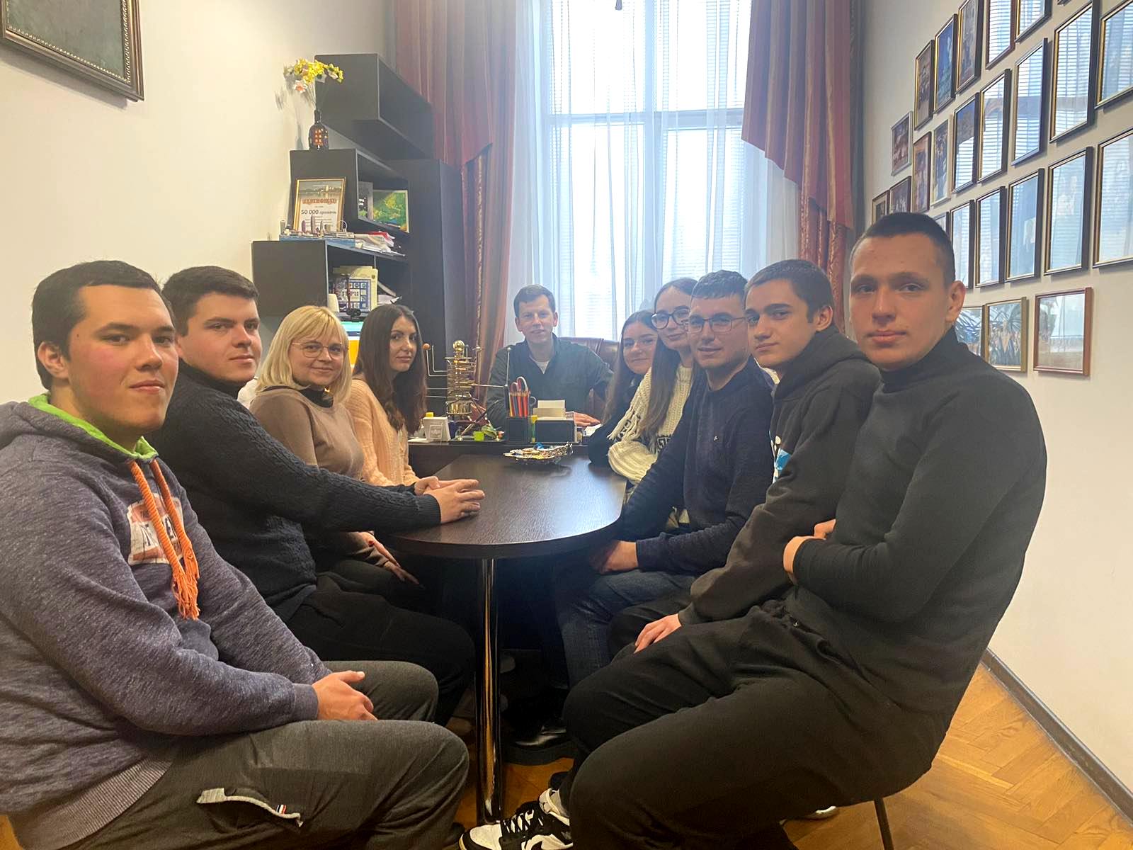 Зустріч з директром Тернопільського академічного ліцею ''«Українська гімназія» ім. І. Франка'' - Миколою Федоруцом